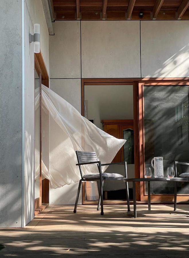 Tranquil Garden Apartment With Living Room Wollongong Eksteriør billede