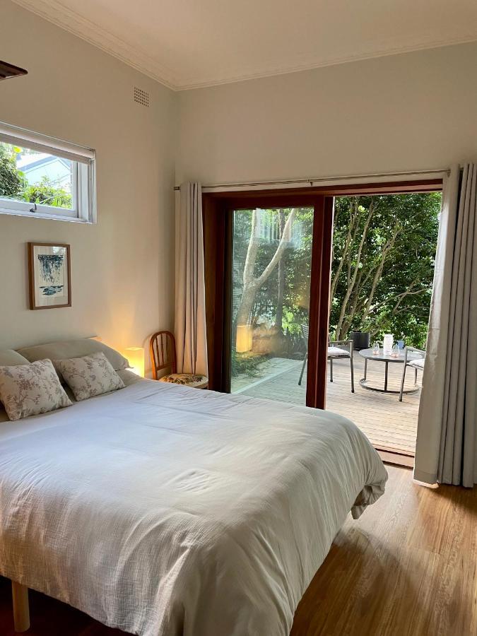 Tranquil Garden Apartment With Living Room Wollongong Eksteriør billede